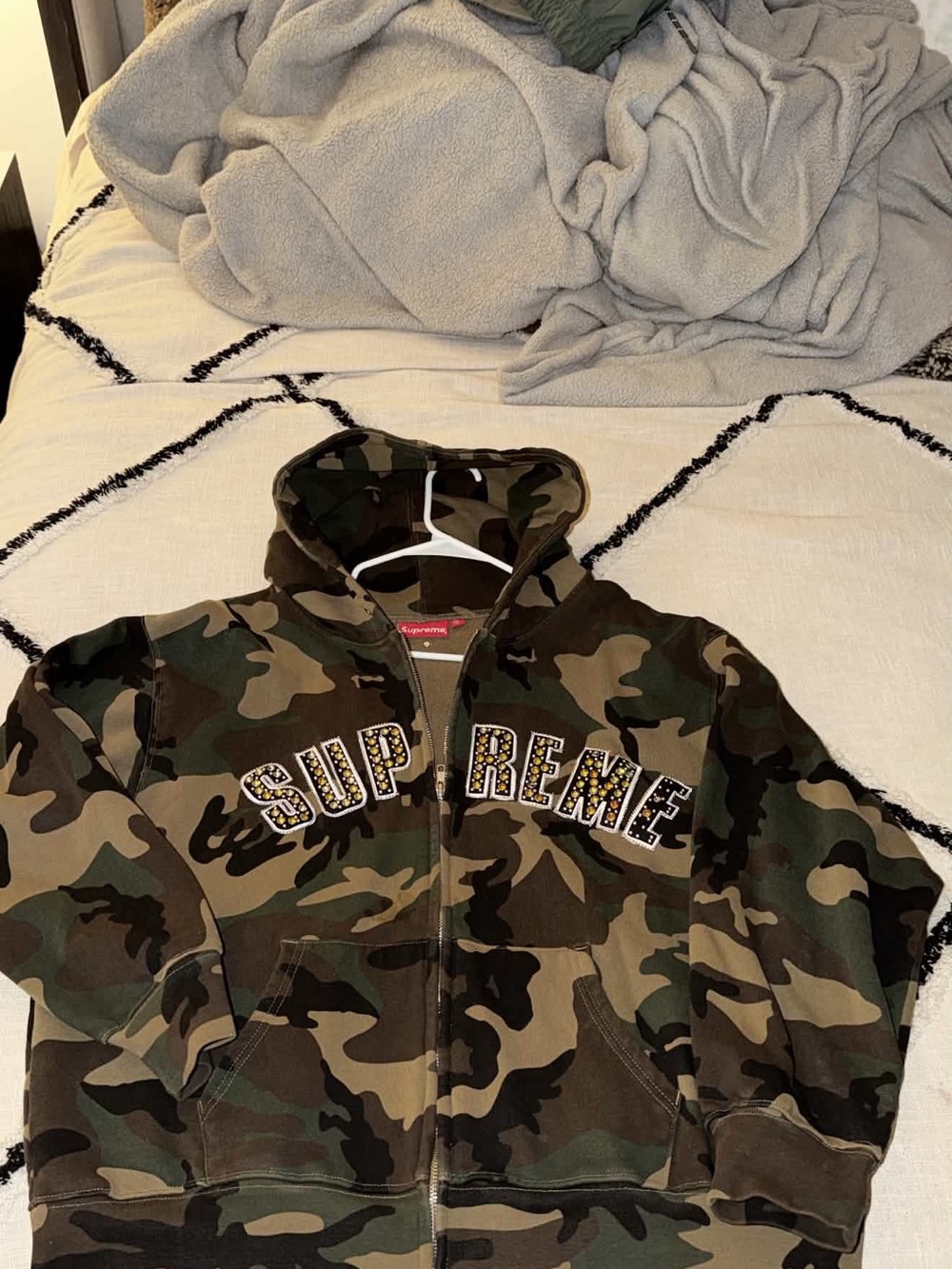 Supreme camo hoodie